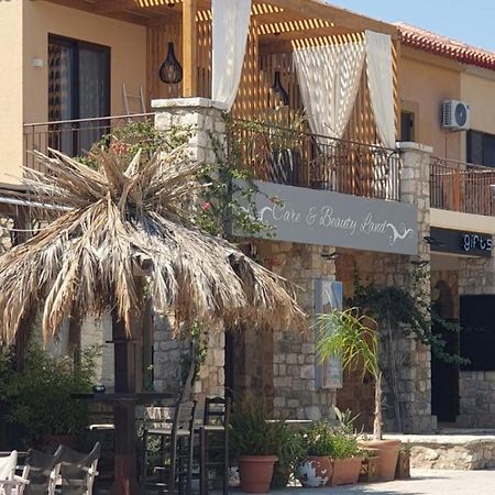 גיאלובה Vista Al Mare Luxury Apartments מראה חיצוני תמונה