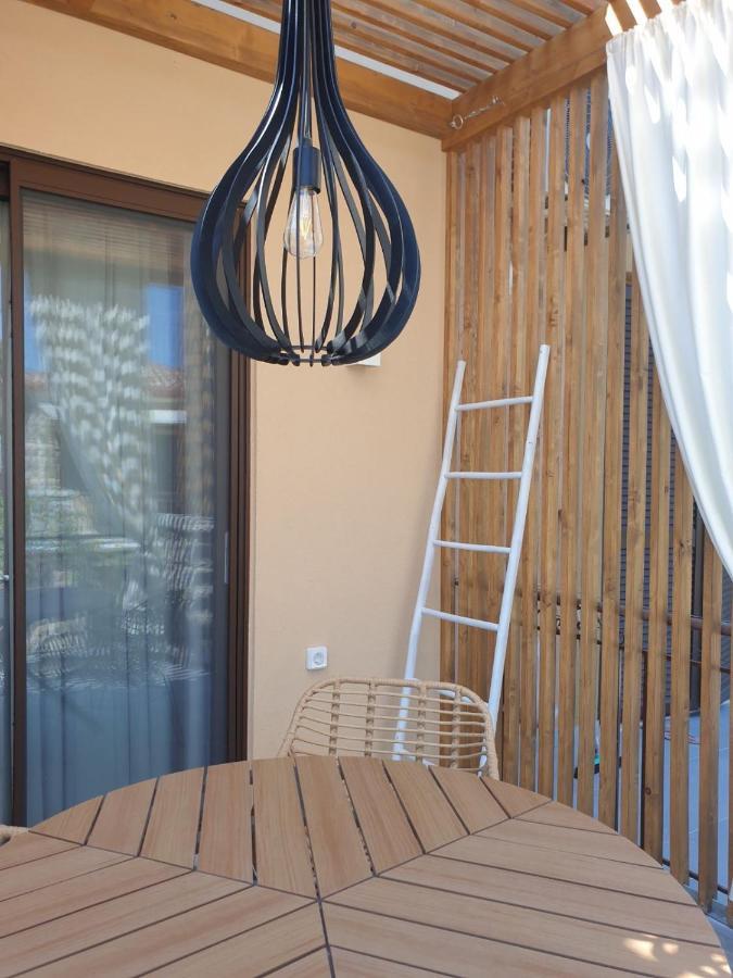 גיאלובה Vista Al Mare Luxury Apartments מראה חיצוני תמונה