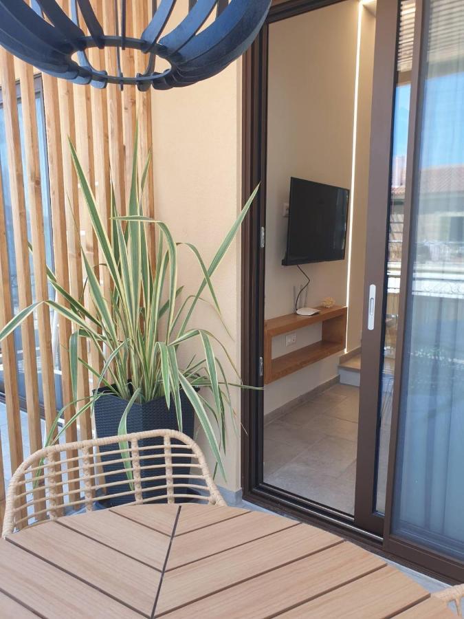 גיאלובה Vista Al Mare Luxury Apartments מראה חיצוני תמונה