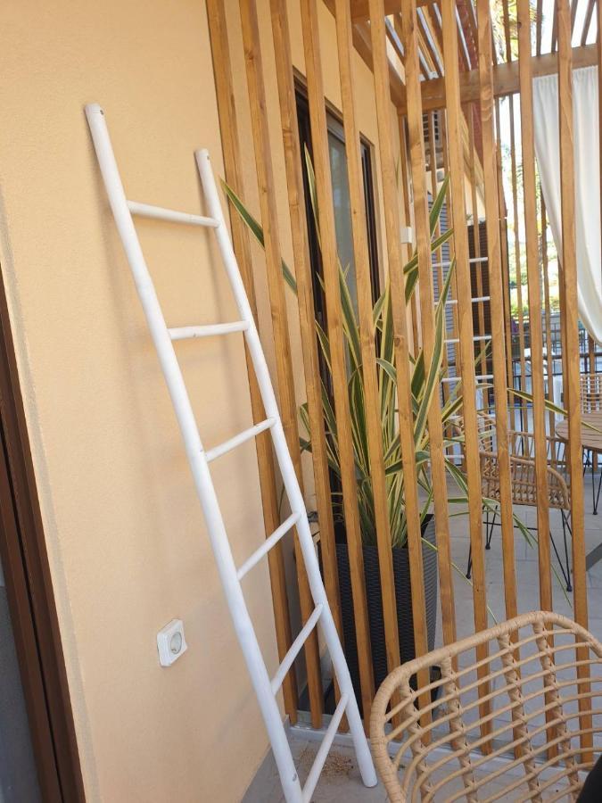 גיאלובה Vista Al Mare Luxury Apartments מראה חיצוני תמונה